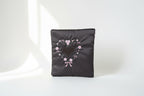 聖書カバー小ブラウン（ピンク薔薇ハート刺繍）